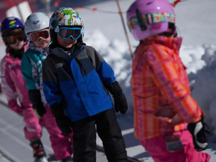 ski-team-kids